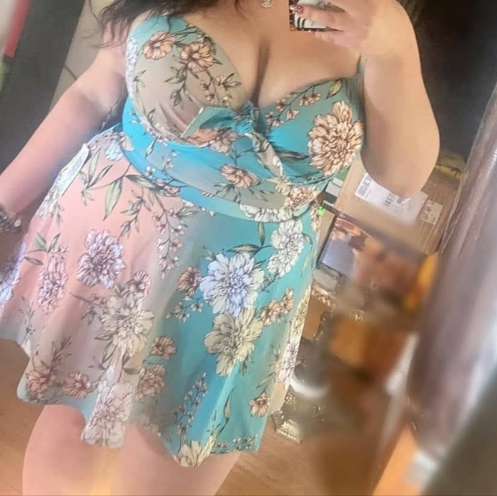 🆕👙 3X TORRID BLUE FLORAL BIKINI TOP AND SWIM SKIRT SET👙 - Picture 12 of 16